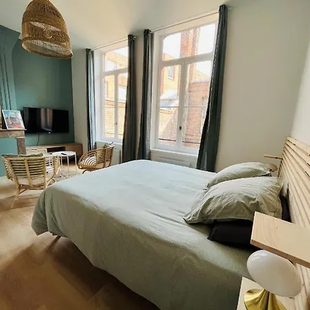 Proximite Gares De Apartment